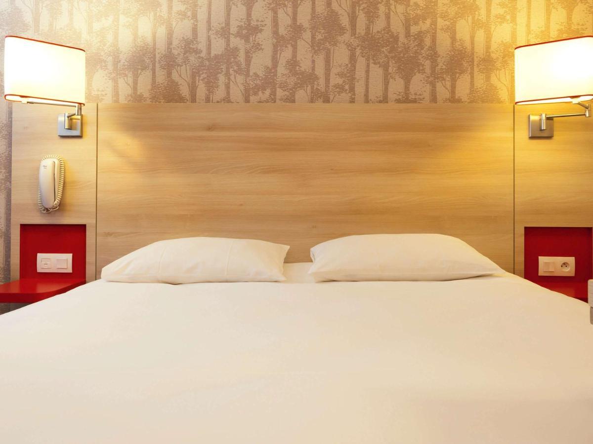Готель Ibis Styles Уїстреам Екстер'єр фото